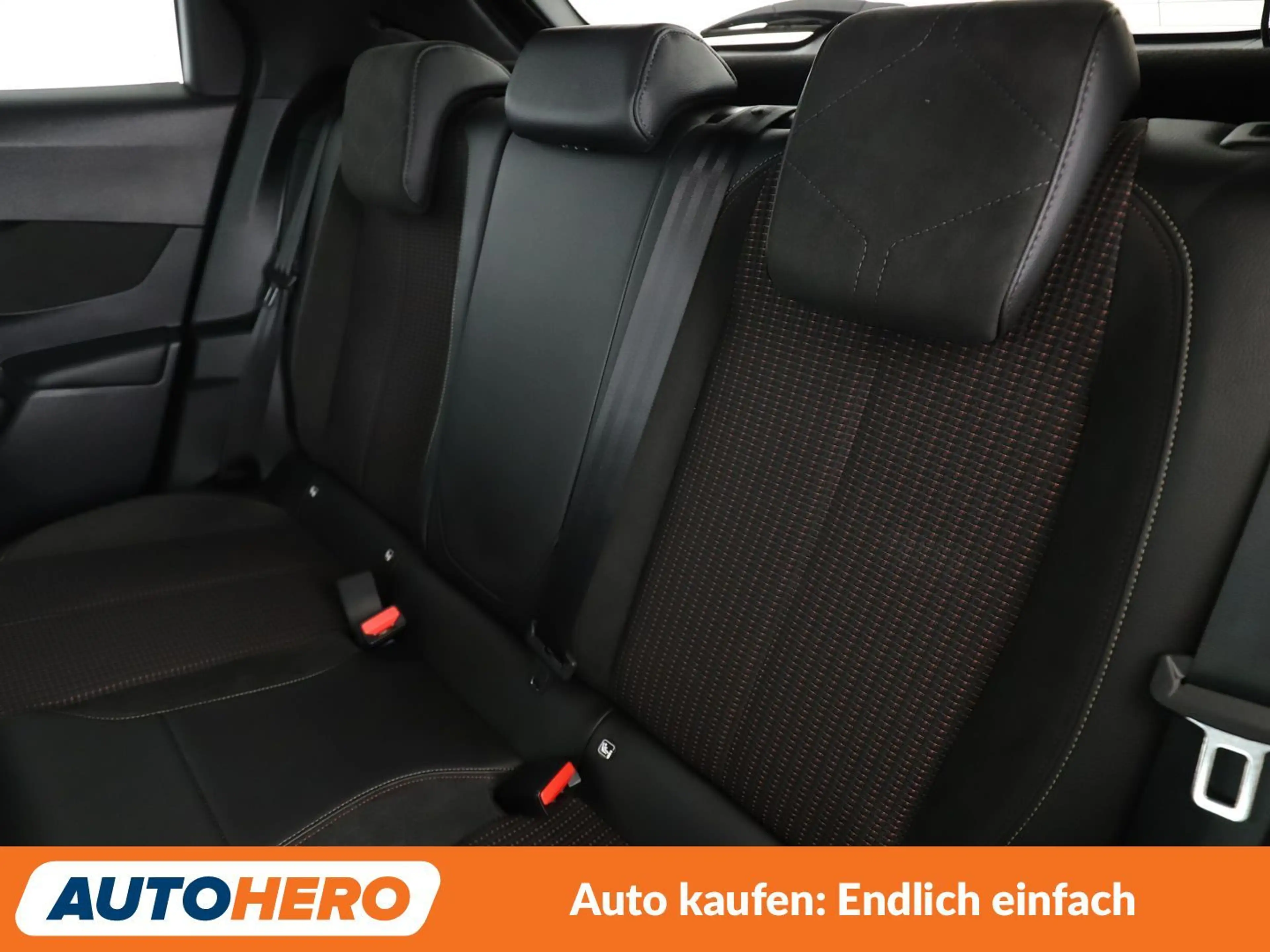 DS Automobiles DS 3 Crossback 1.2 PureTech Performance Line*SPUR*PDC*KLIMA* — photo 14