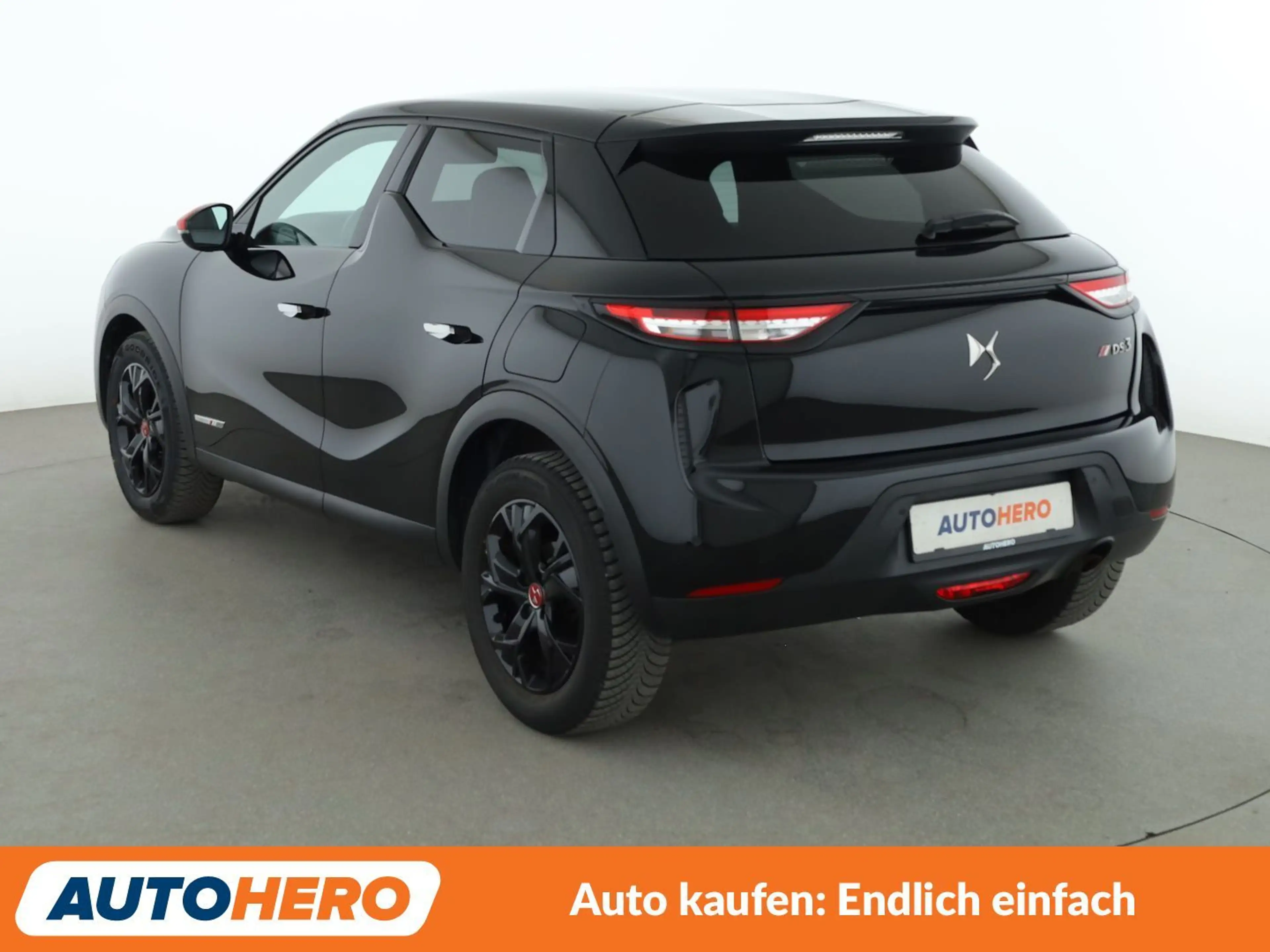DS Automobiles DS 3 Crossback 1.2 PureTech Performance Line*SPUR*PDC*KLIMA* — photo 4