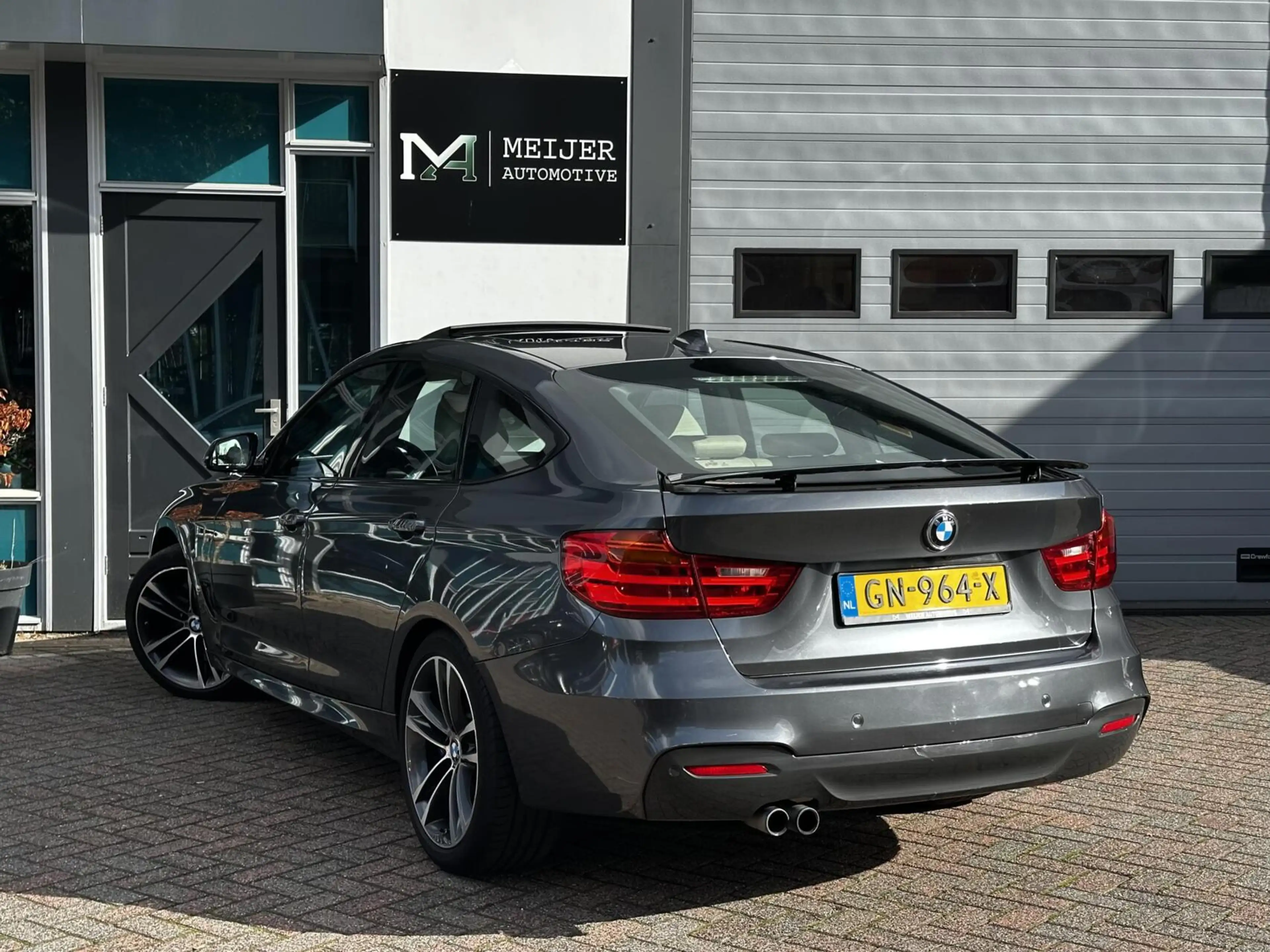 BMW 328 3-serie Gran Turismo 328i High Executive — photo 3