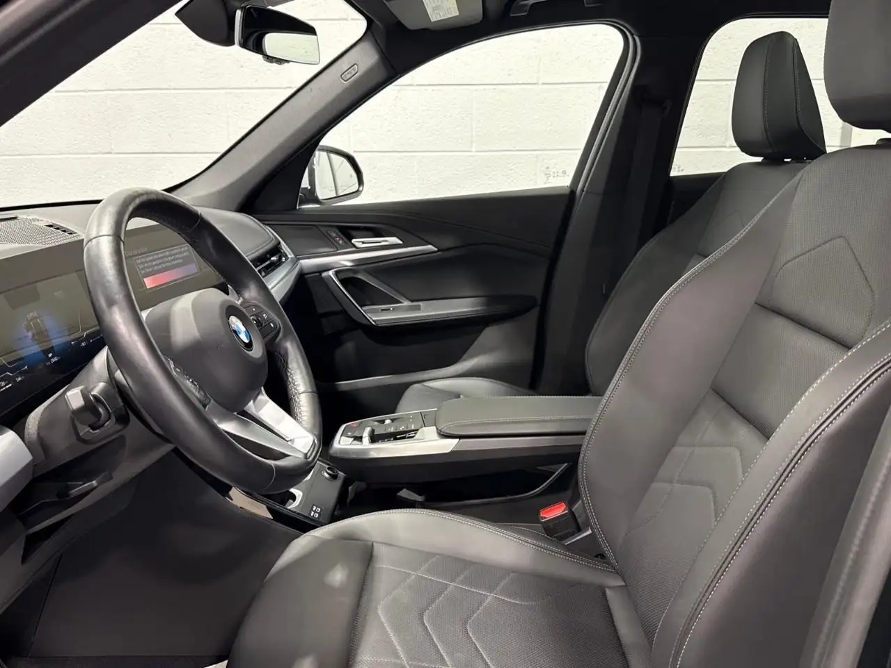 BMW X1 снимка BMW X1