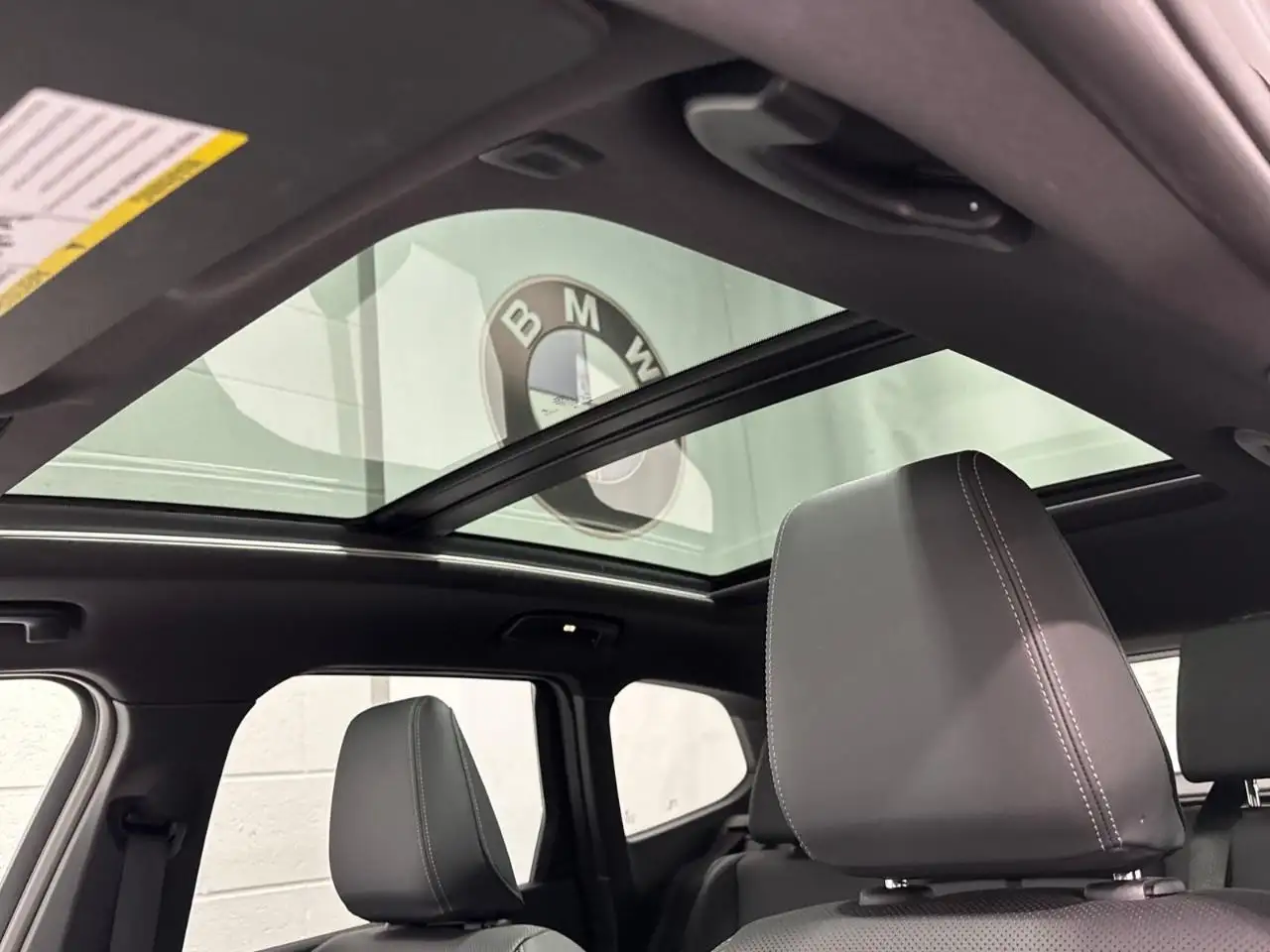 BMW X1 снимка BMW X1