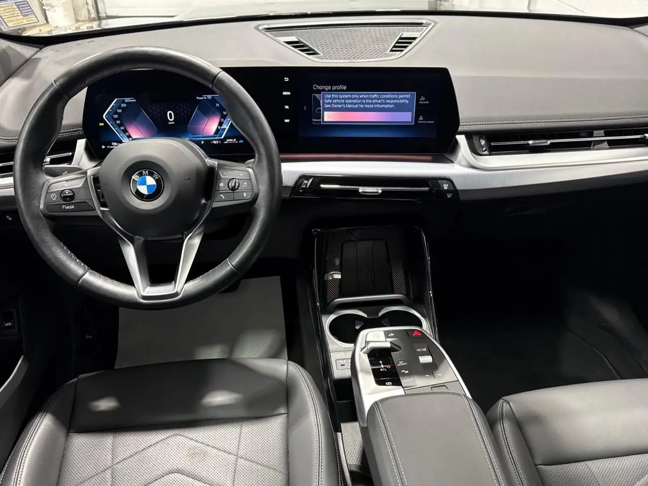 BMW X1 снимка BMW X1