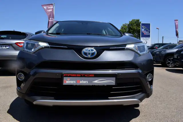 Toyota Rav4 view 16