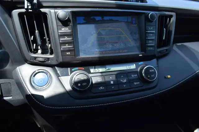 Toyota Rav4 view 5