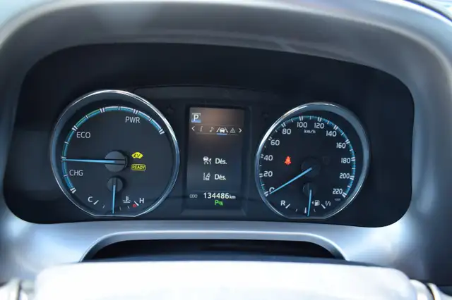 Toyota Rav4 view 3