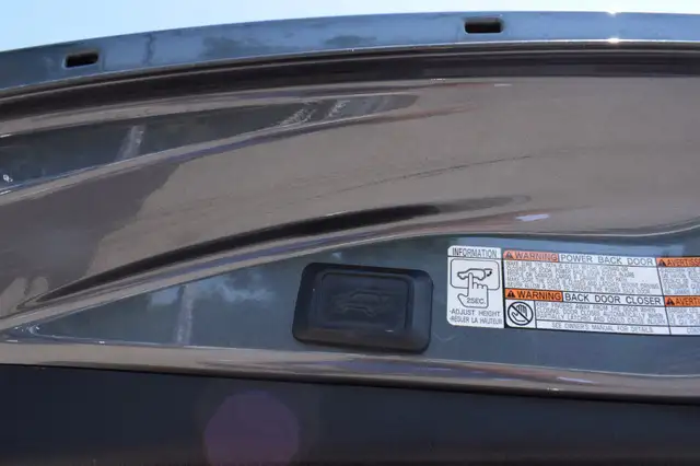 Toyota Rav4 view 13