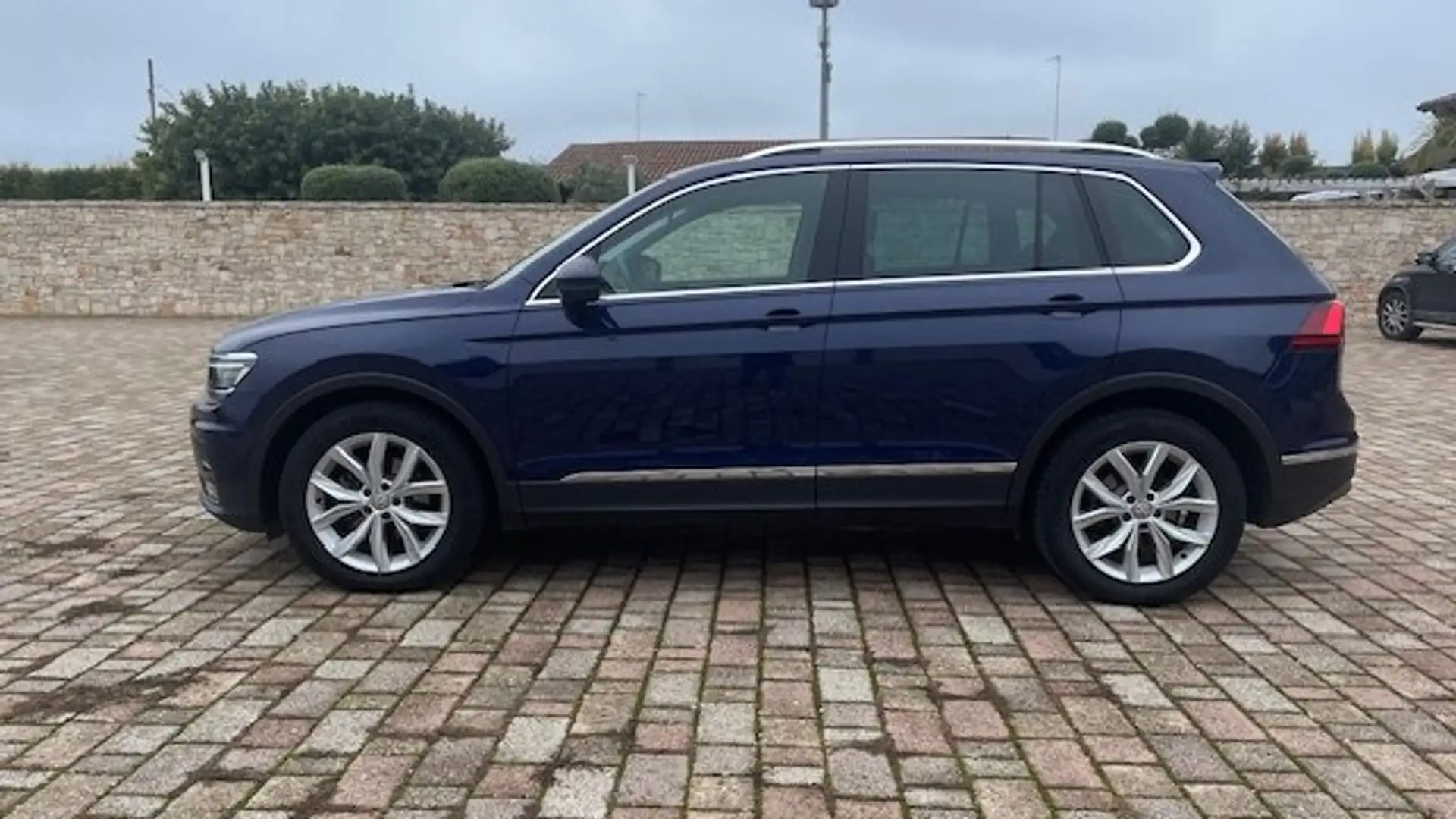 Volkswagen Tiguan Tiguan 2.0 tdi Advanced 150cv dsg Blu/Azzurro - 2