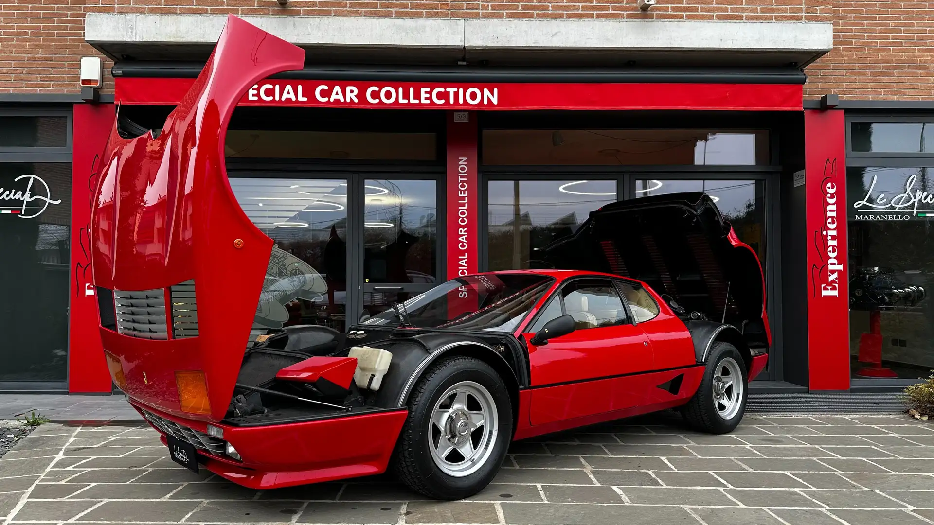 Ferrari 512 BBi Rot - 1