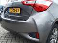 Toyota Yaris 1.5 Hybrid Dynamic Grijs - thumbnail 33