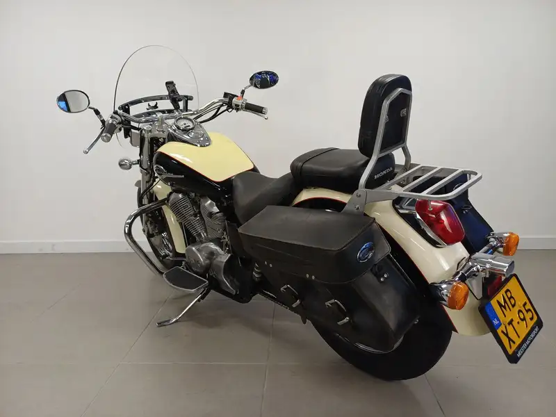 Honda VT 750 - foto 8