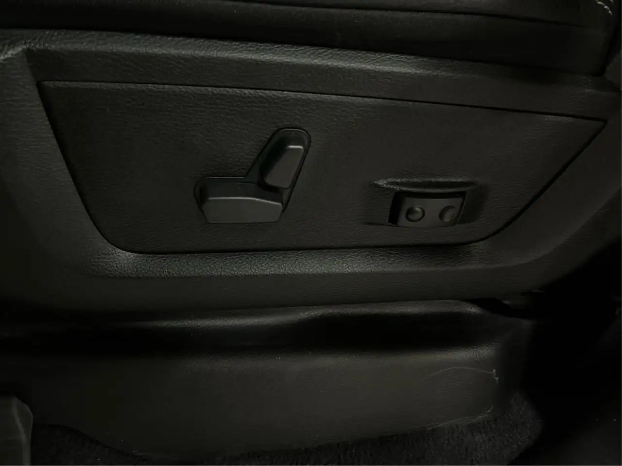 RAM 3500 снимка RAM 3500