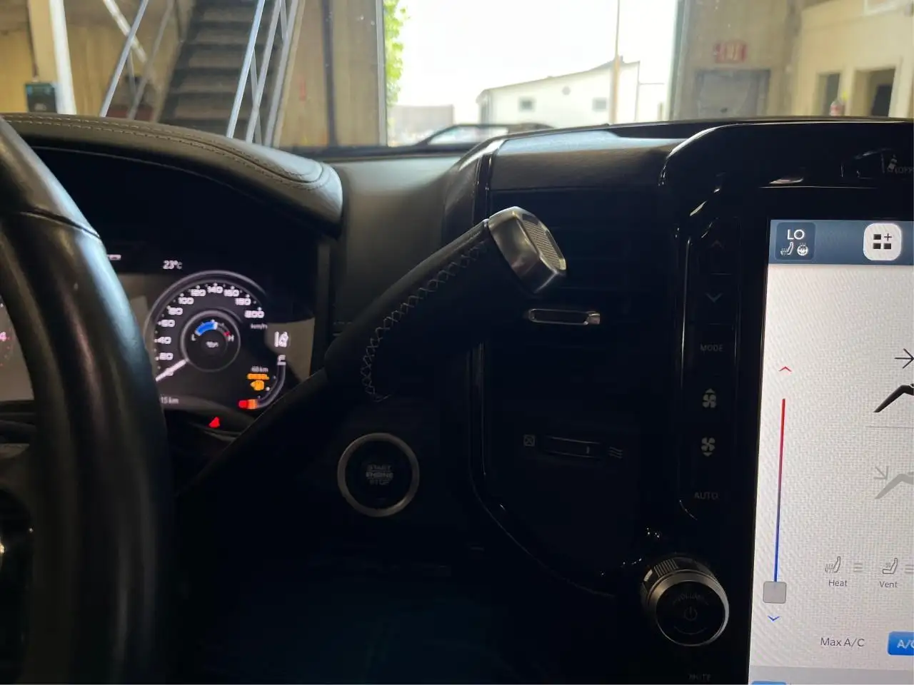 RAM 3500 снимка RAM 3500
