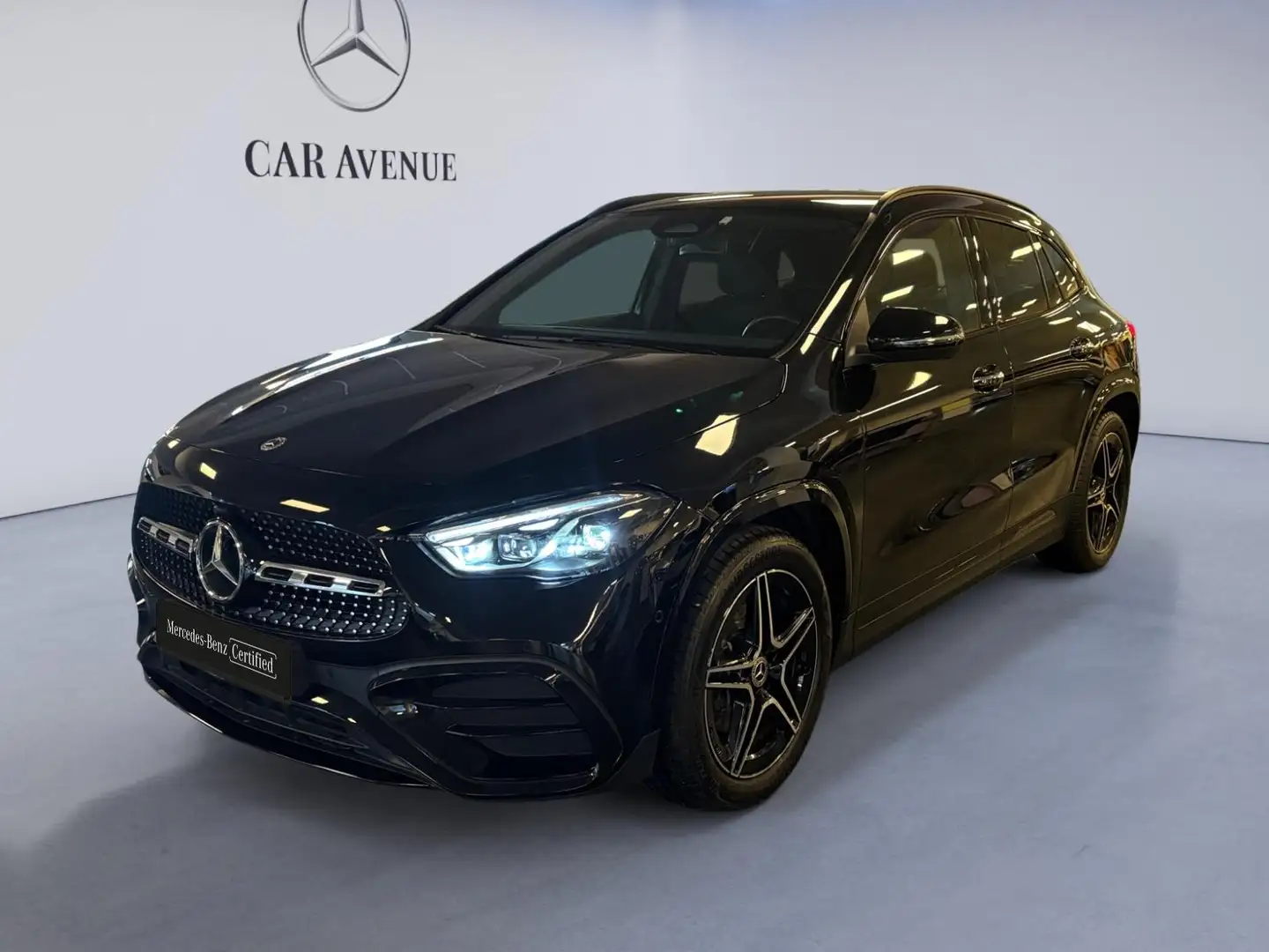 Mercedes-Benz GLA 180 d AMG Line Noir - 1
