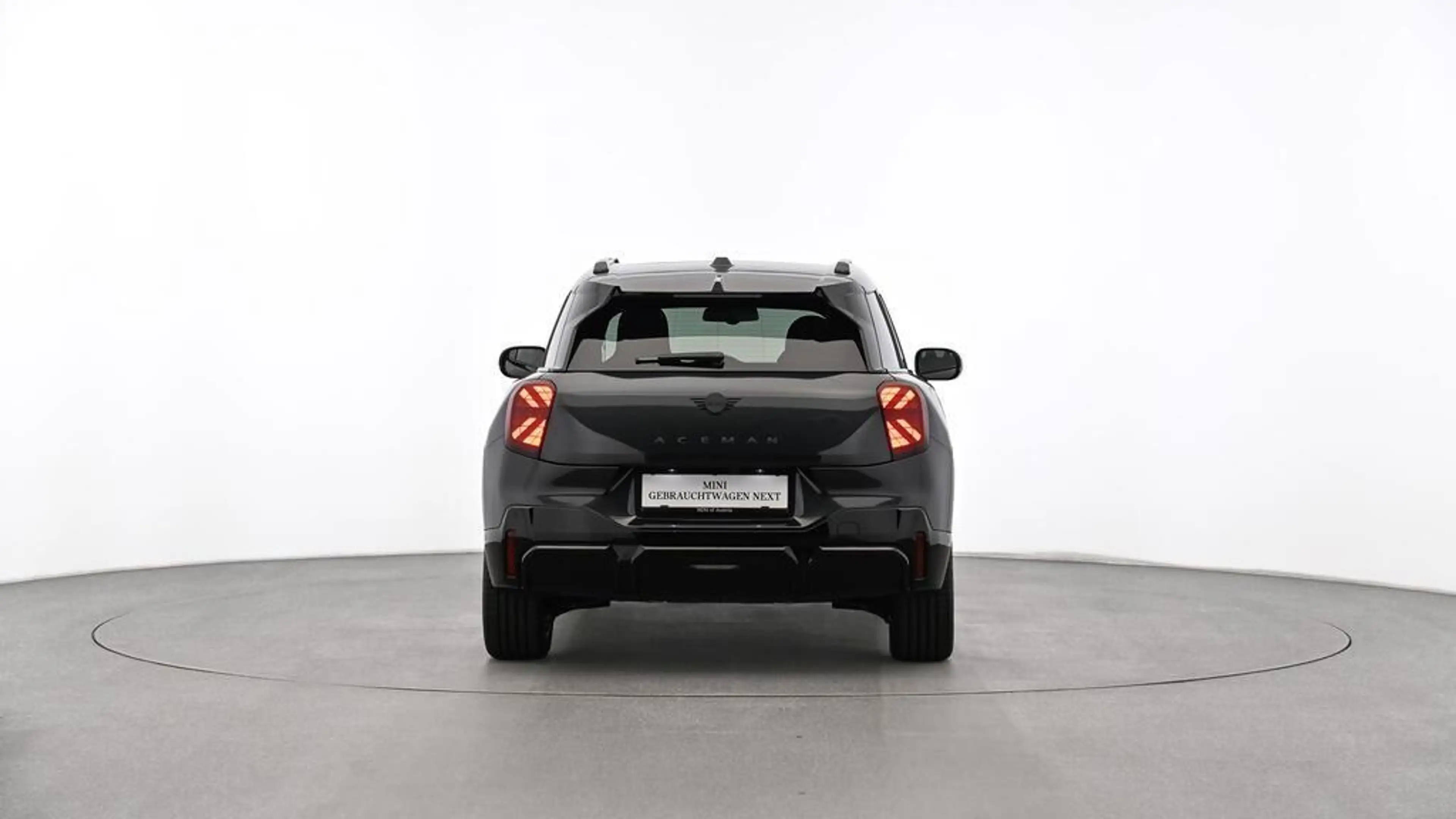 MINI Aceman E — photo 8