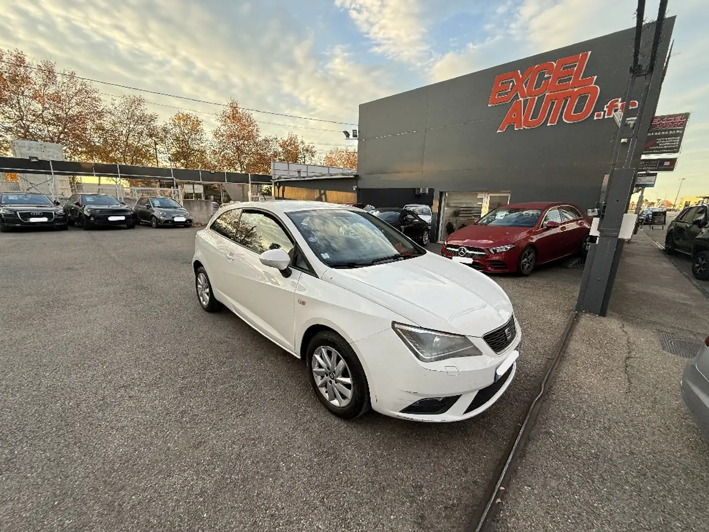 SEAT Ibiza 1.2i 12V 70 I Tech - 1