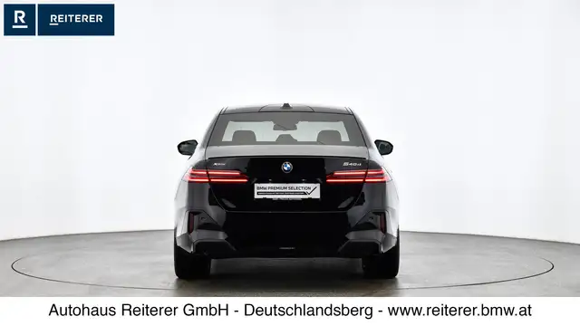 BMW 5 Series view 5