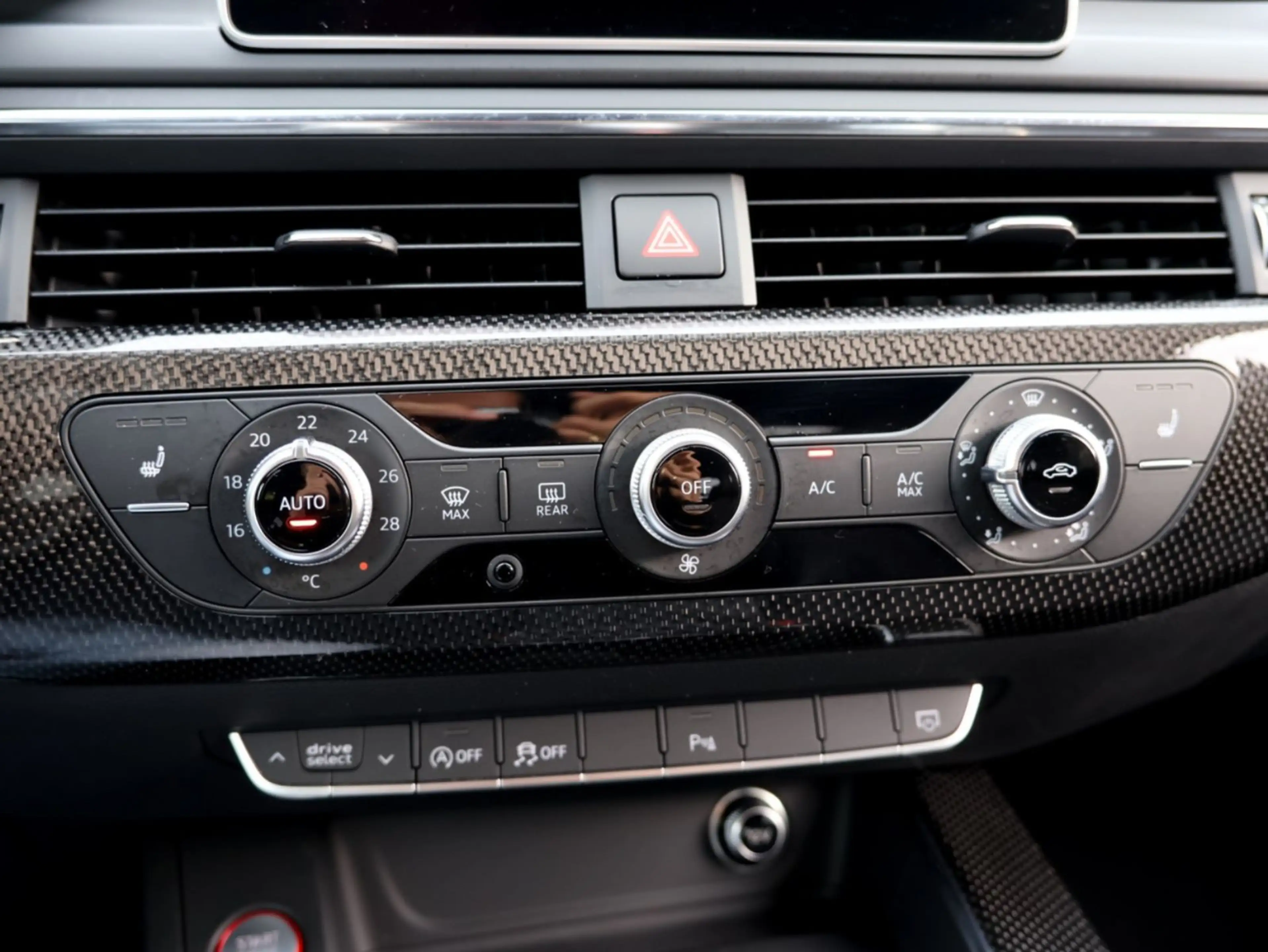Audi S5 Sportback 3.0 TFSI quattro - VIRTUAL   MATRIX — photo 27