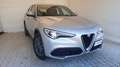 Alfa Romeo Stelvio 2.2 Turbodiesel 160 CV AT8 RWD Gris - thumbnail 3