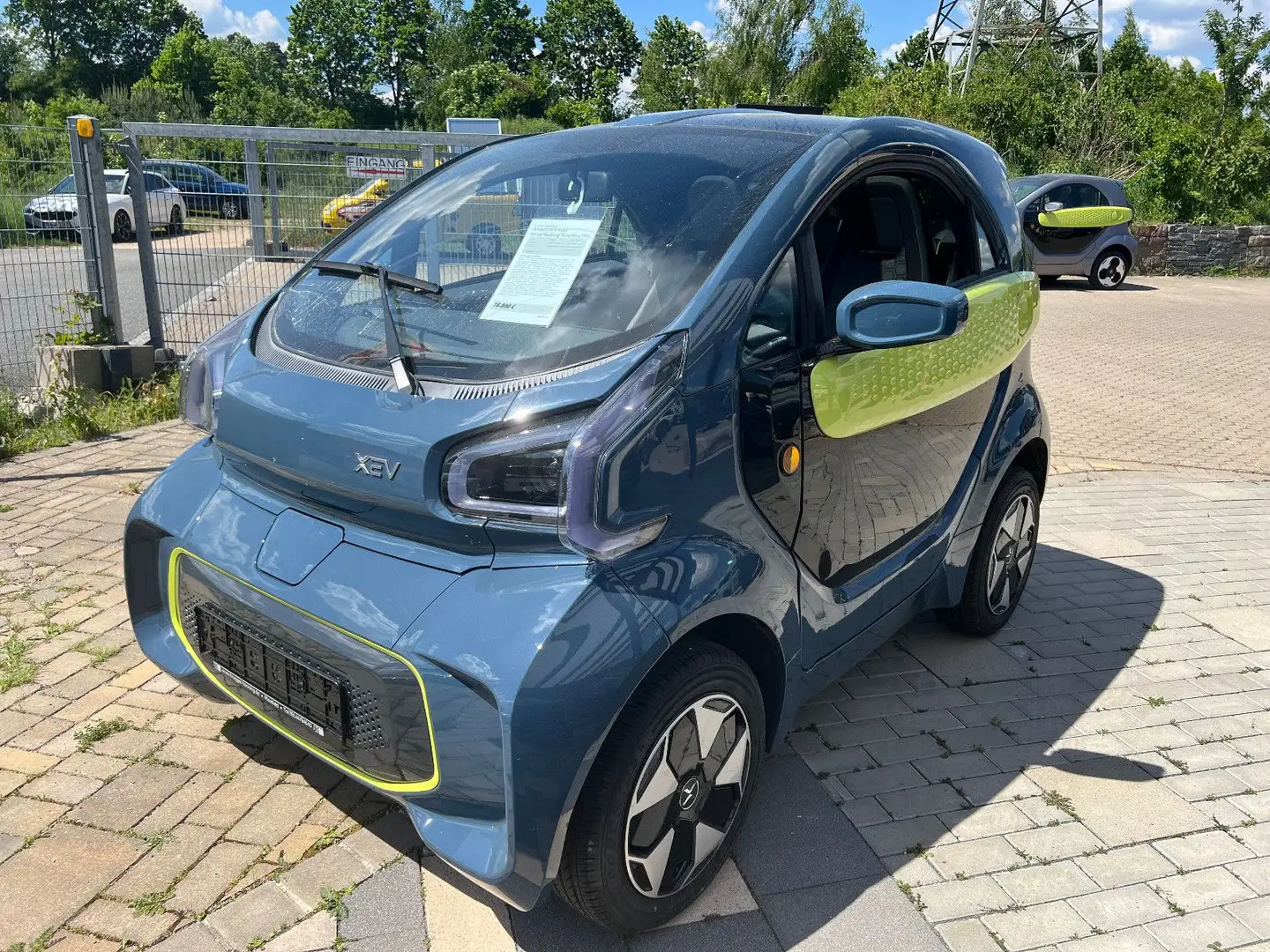 XEV Yoyo Klima*Heizung*SmartKey*Pano*SmartLink Azul - 1