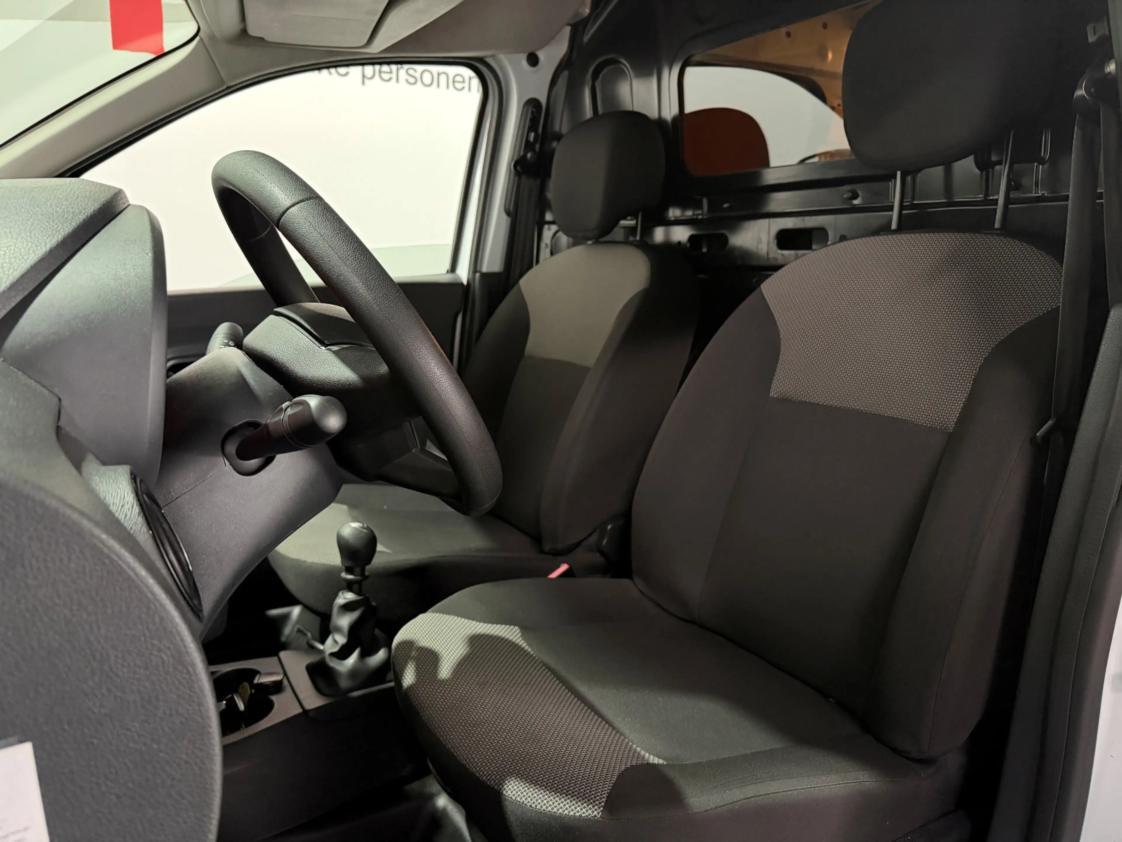 Dacia Dokker 1.5 Blue dCi 90 Solid - Bluetooth / Navi / Cruise — photo 12