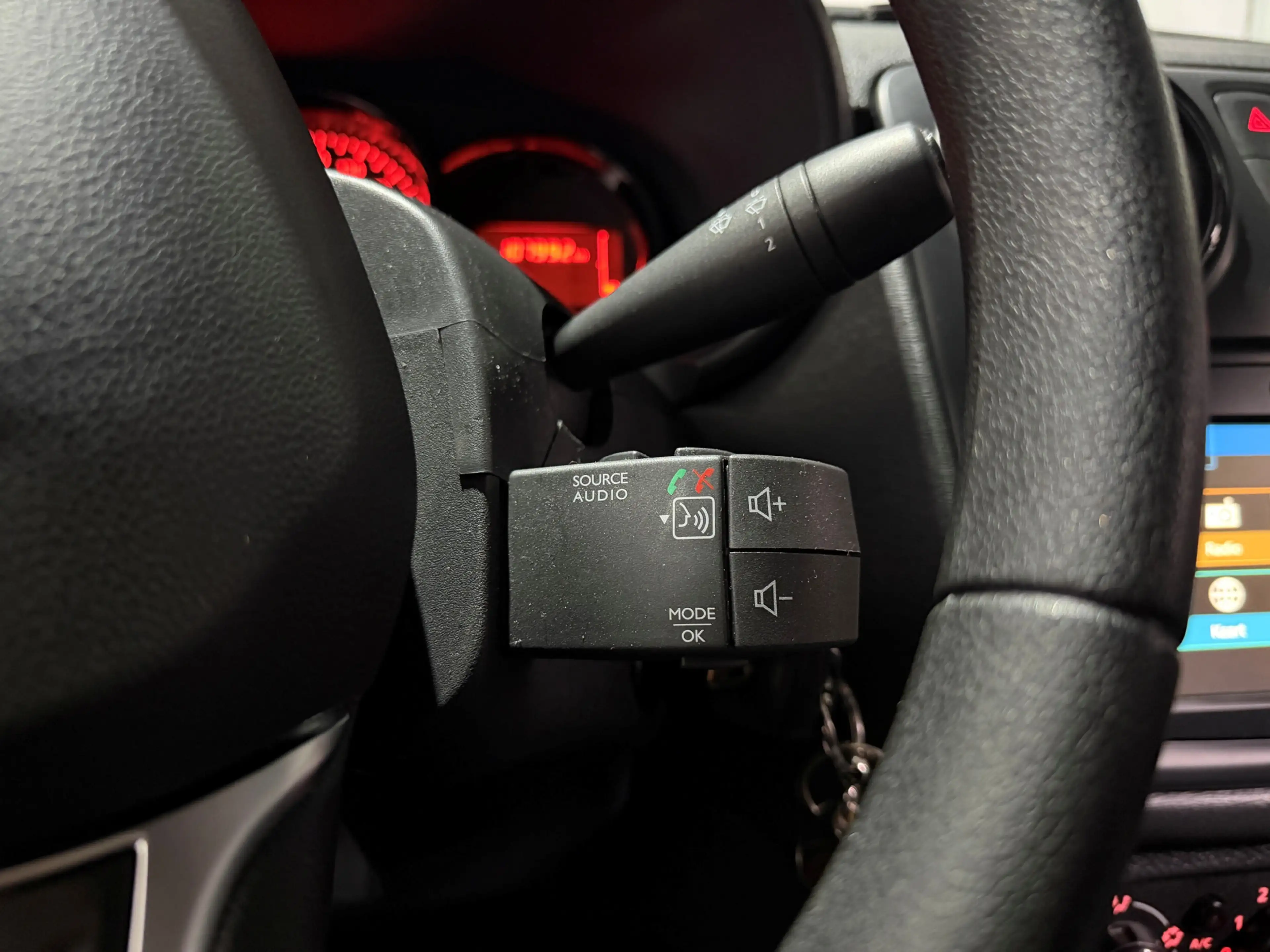 Dacia Dokker 1.5 Blue dCi 90 Solid - Bluetooth / Navi / Cruise — photo 15