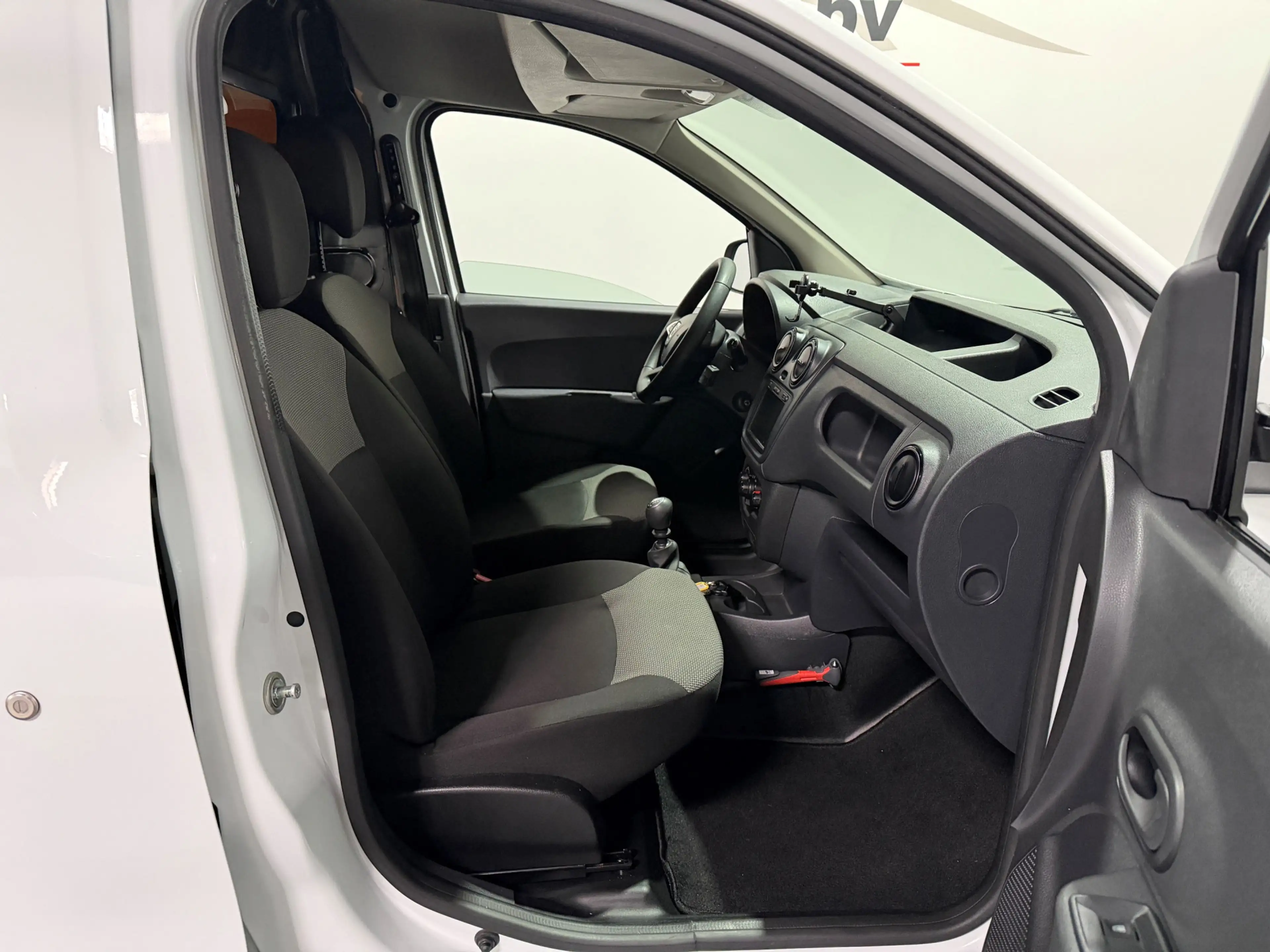 Dacia Dokker 1.5 Blue dCi 90 Solid - Bluetooth / Navi / Cruise — photo 25