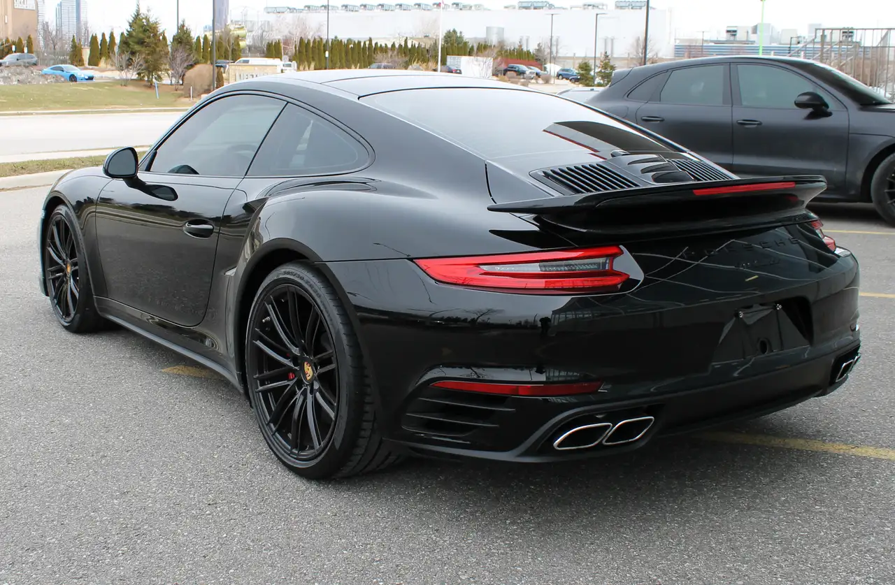 Porsche 911 снимка Porsche 911