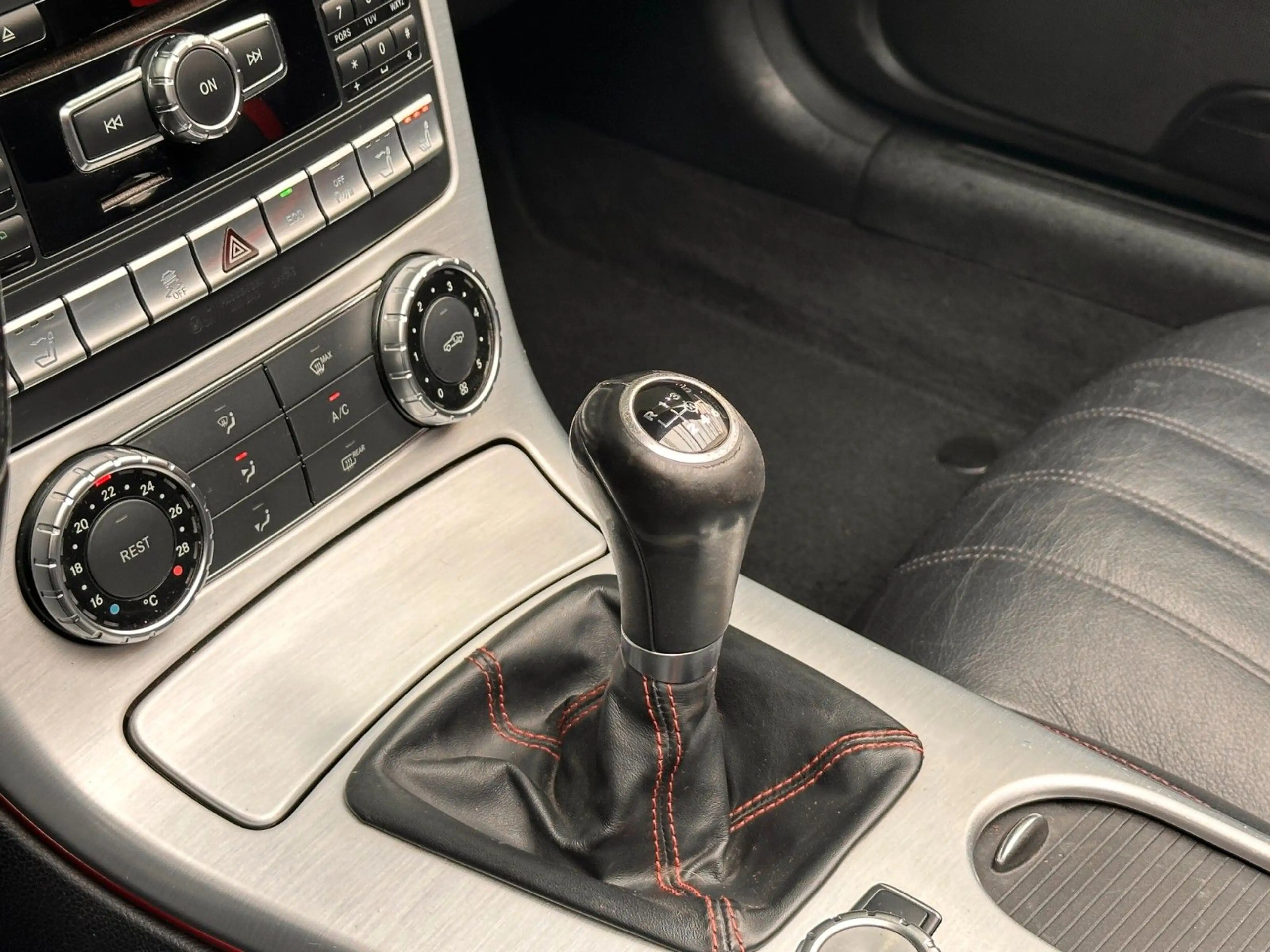 Mercedes-Benz SLK 200 Roadster AMG-Edition*BiXenon*Navi*LMR* — photo 12