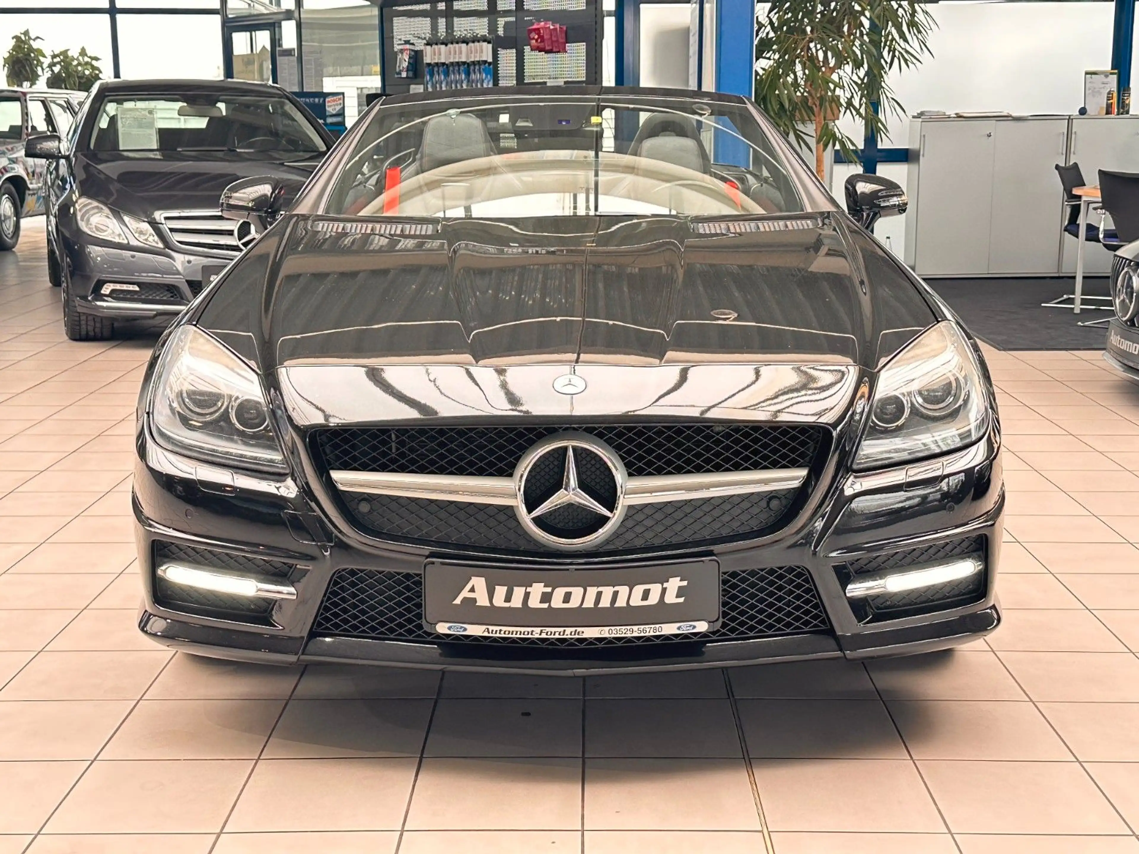 Mercedes-Benz SLK 200 Roadster AMG-Edition*BiXenon*Navi*LMR* — photo 2