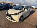 Toyota Aygo X x-shift x-play touch - thumbnail 1