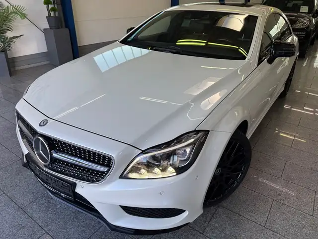 Mercedes-Benz CLS 350 D*4Matic*AMG-NIGHT*LED*H&K*DISTR*360*KEYL