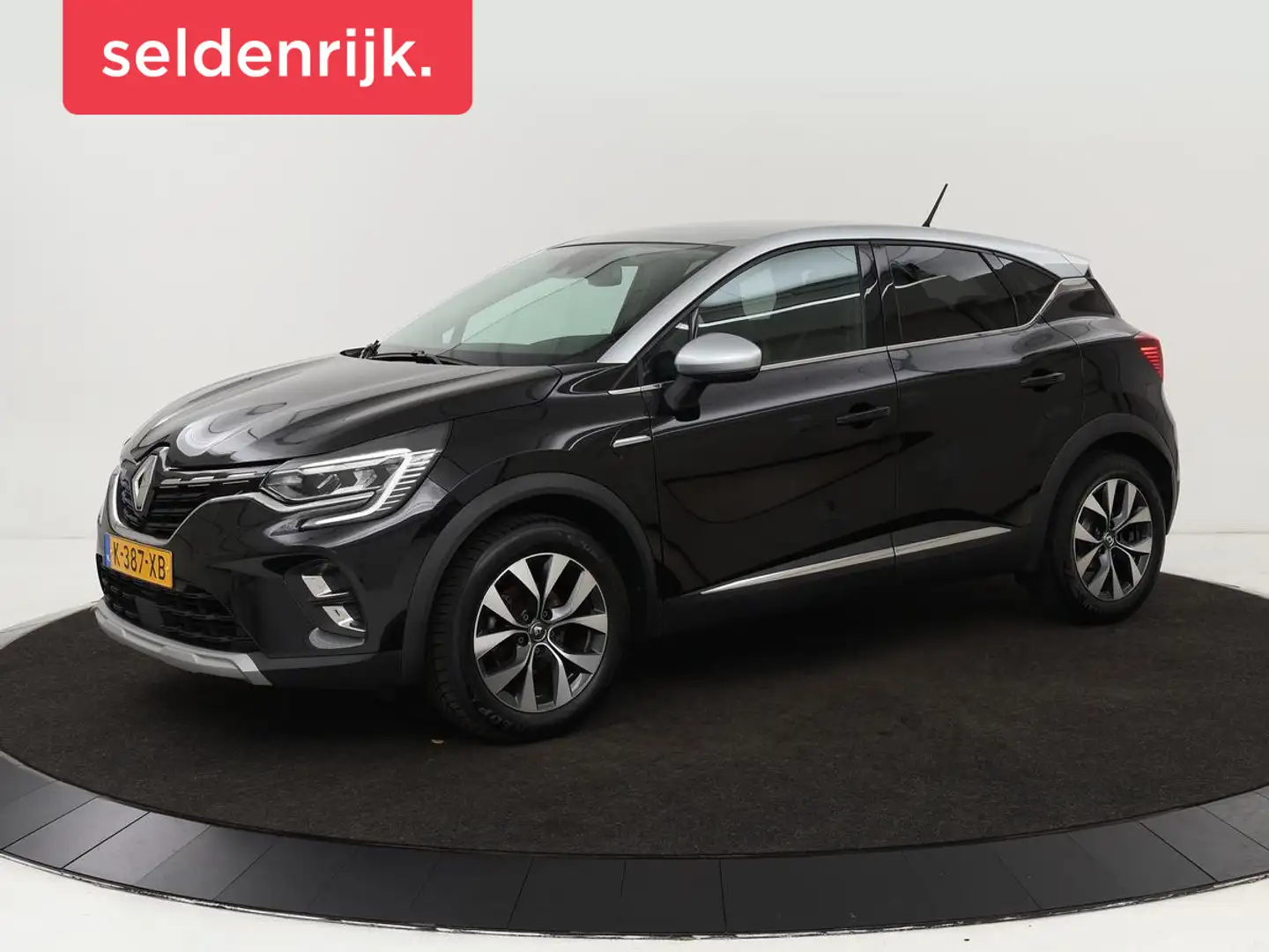 Renault Captur 1.3 TCe Intens | Automaat | Trekhaak | Carplay | F Black - 1