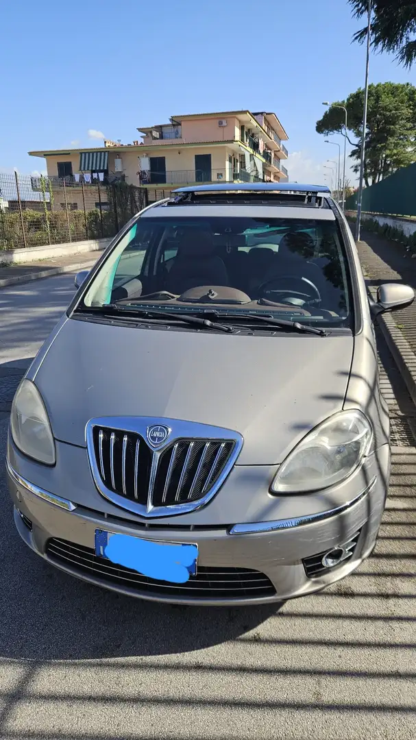 Lancia MUSA 1.4 16v Poltrona Frau E5 - 1