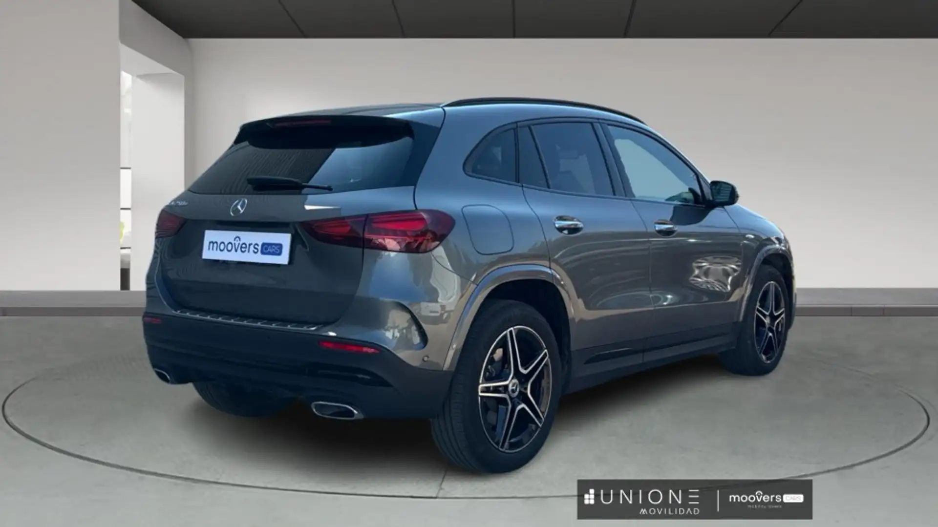 Mercedes-Benz GLA 250 e - 2