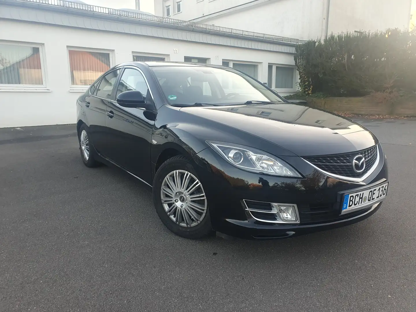 Mazda 6 1.8 Exclusive Schwarz - 2