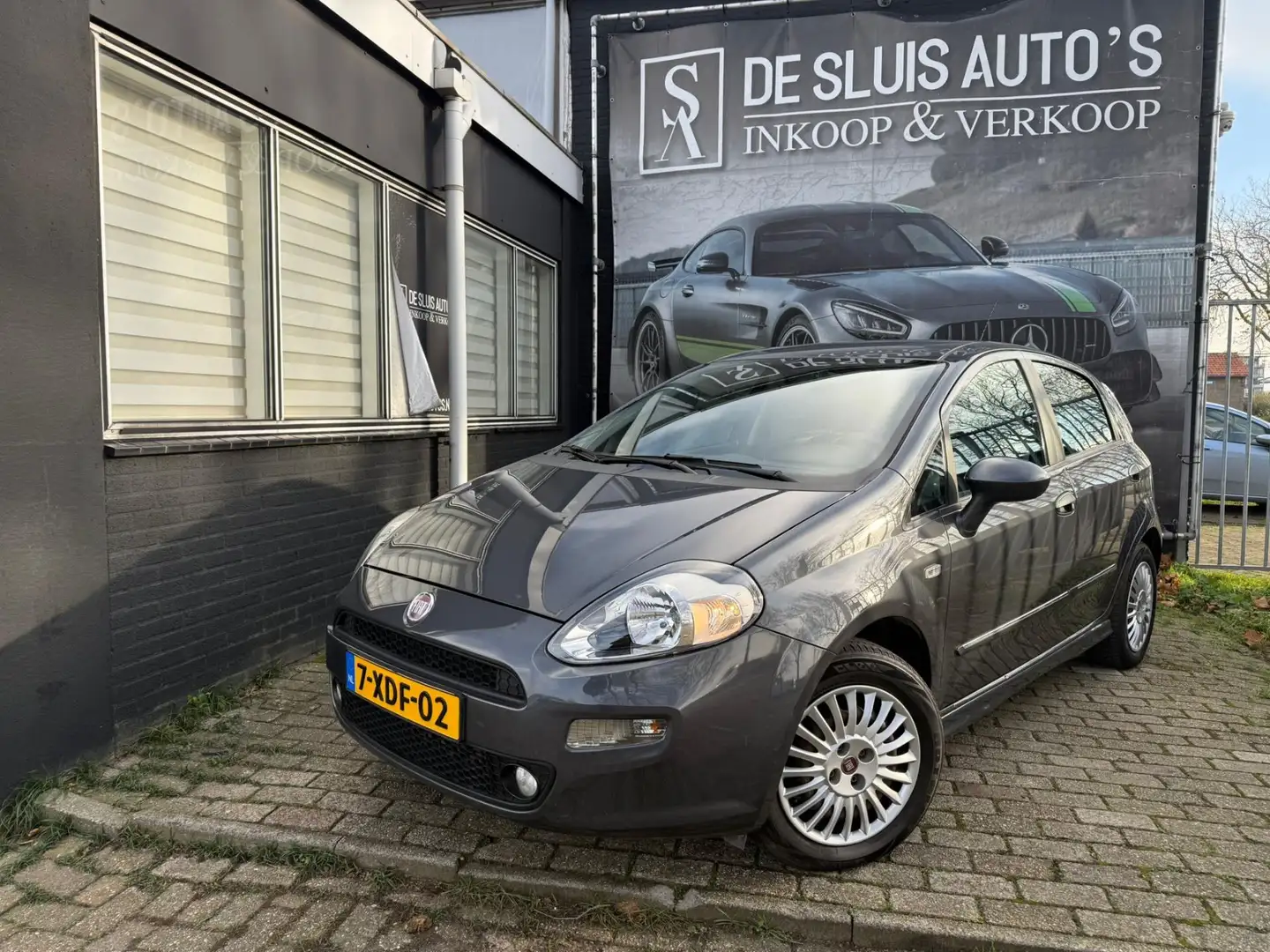 Fiat Punto Evo 0.9 TwinAir Street 5 Deurs Airco Gris - 2
