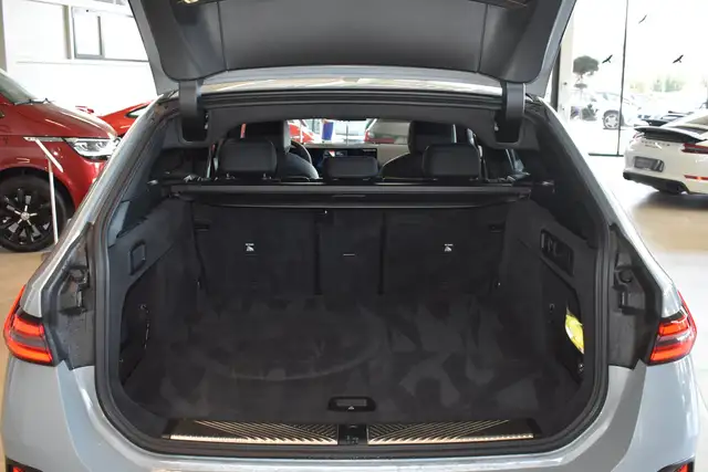 BMW 520 520 d ///M Sport Pro //AHK //ICONIC Ansicht 13