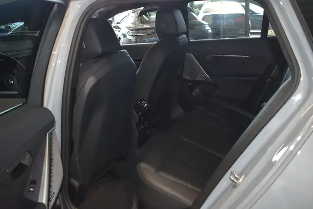 BMW 520 520 d ///M Sport Pro //AHK //ICONIC Ansicht 14