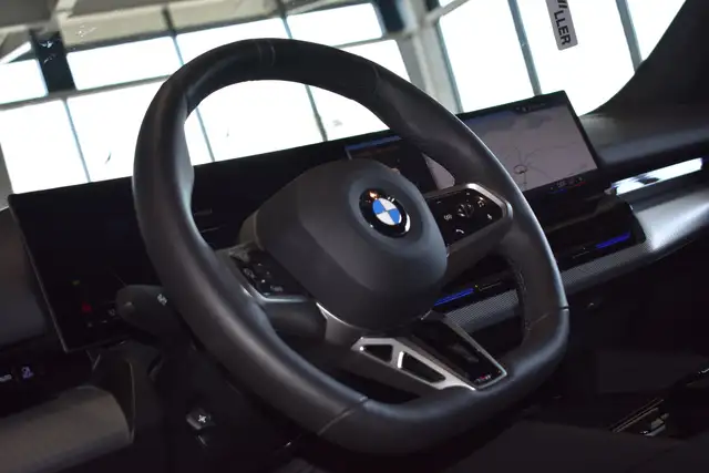 BMW 520 520 d ///M Sport Pro //AHK //ICONIC Ansicht 20