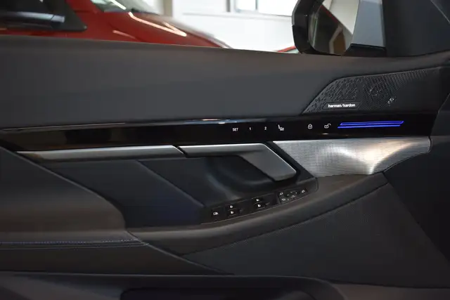 BMW 520 520 d ///M Sport Pro //AHK //ICONIC Ansicht 18