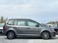 Volkswagen Touran • BOITE AUTO • 7 PLACES • GPS • TRÈS PROP Gris - thumbnail 3