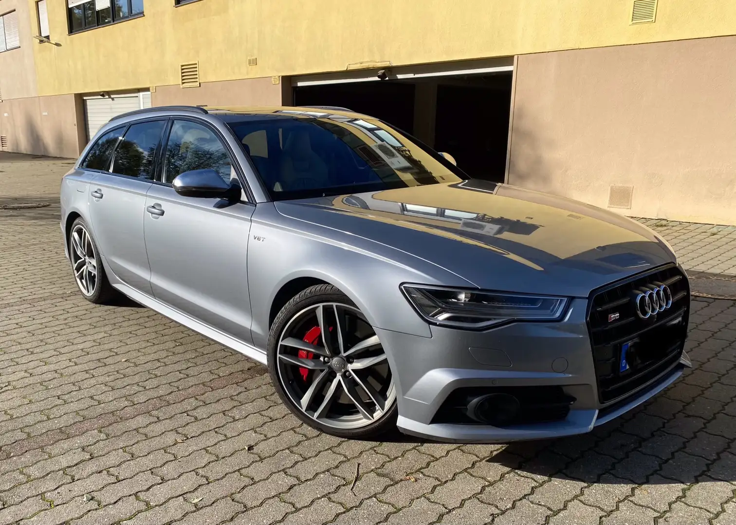 Audi S6 Avant Grey - 1