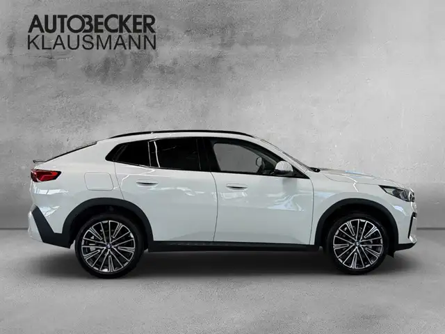 BMW X2 view 4