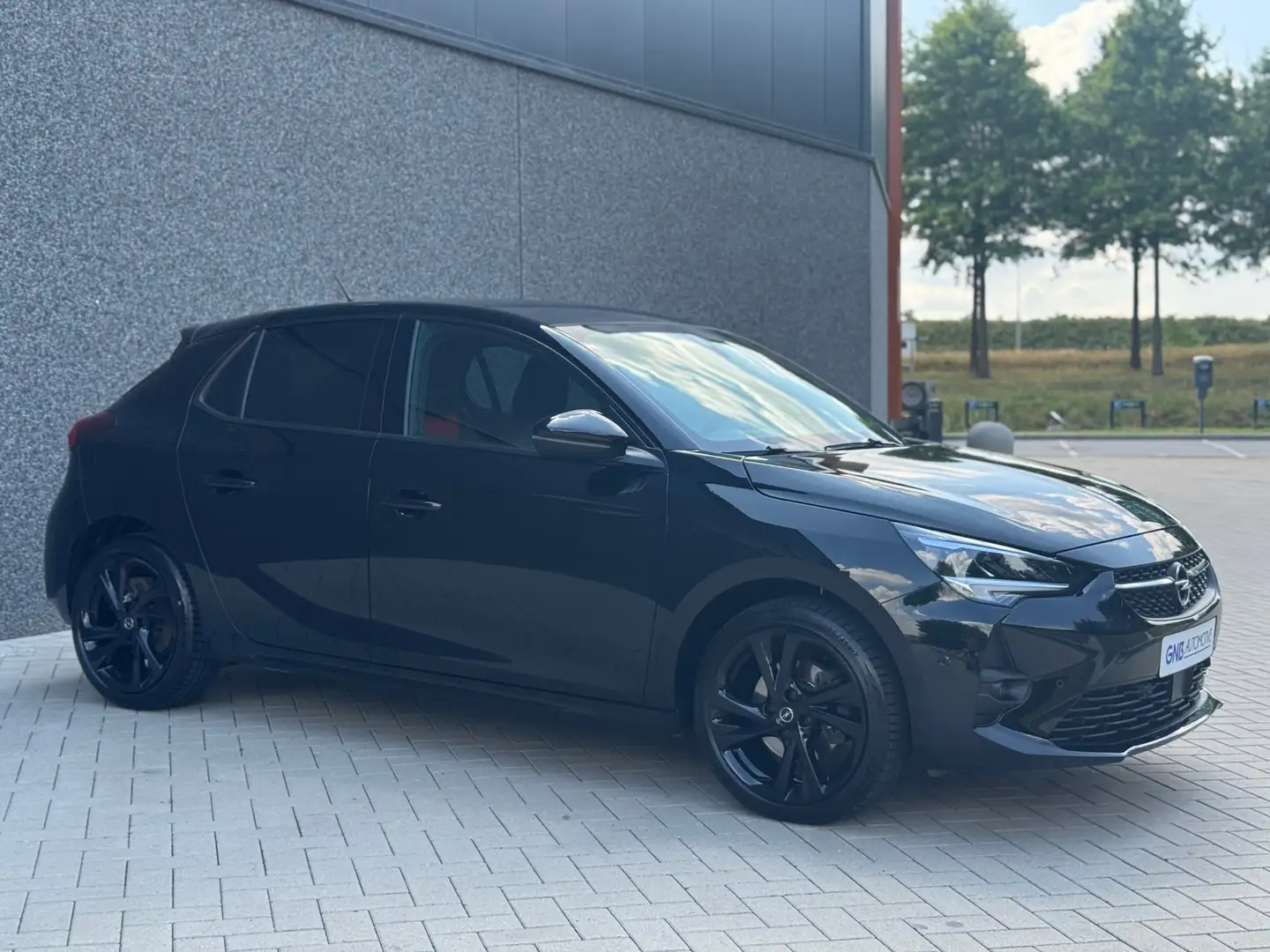 Opel Corsa 1.2 GS Line | Dodehoeksensor | Carplay| Keyless | Negro - 2