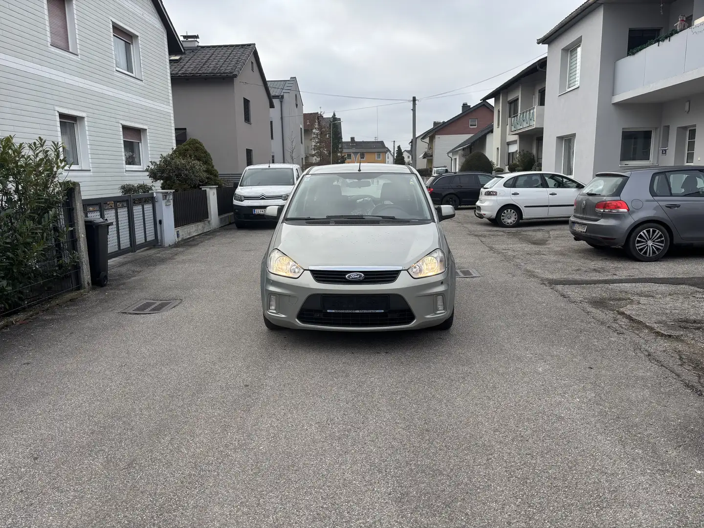 Ford C-Max 2.0 TDCi DPF Ghia - 1