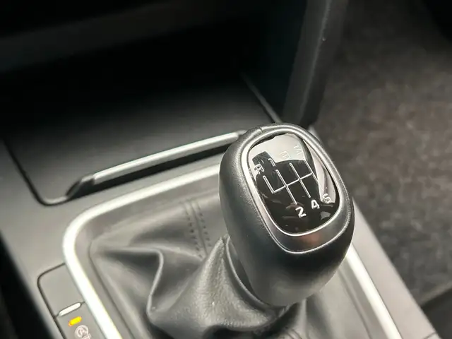 Kia Ceed view 17