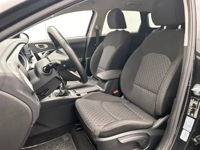 Kia Ceed view 7
