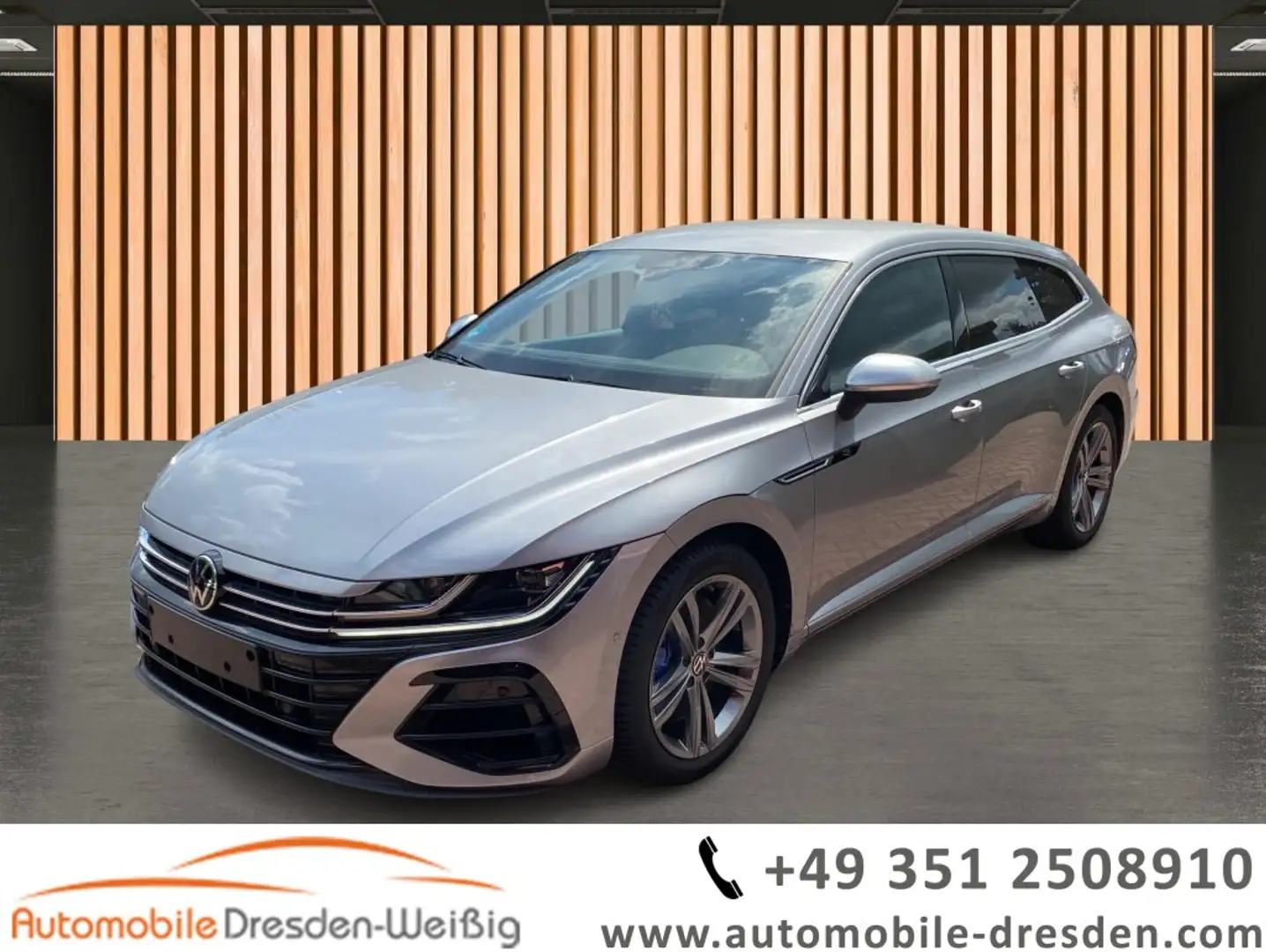 Volkswagen Arteon 2.0 TSI R 4Motion*Travel Stříbrná - 1