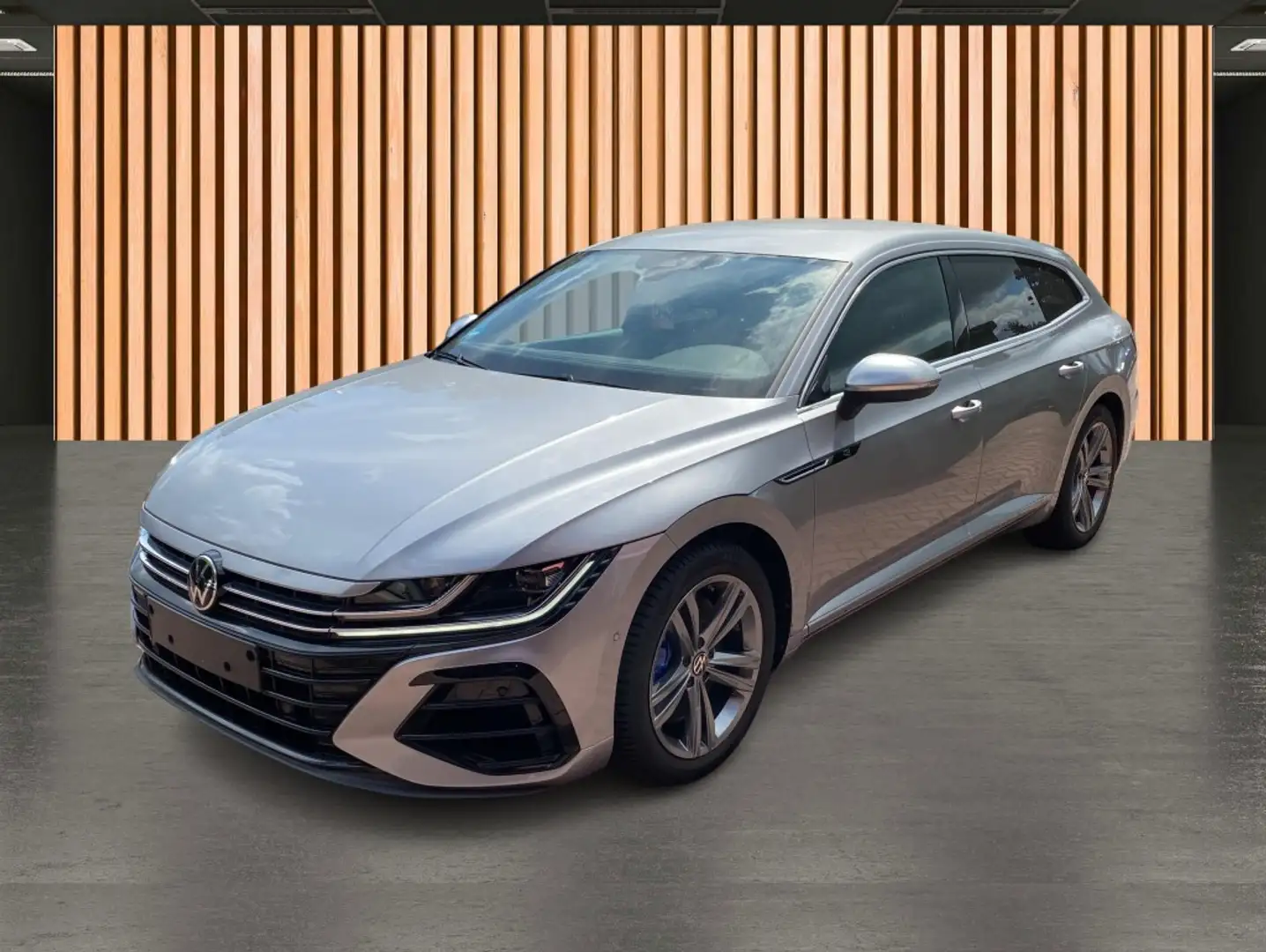 Volkswagen Arteon 2.0 TSI R 4Motion*Travel Stříbrná - 2