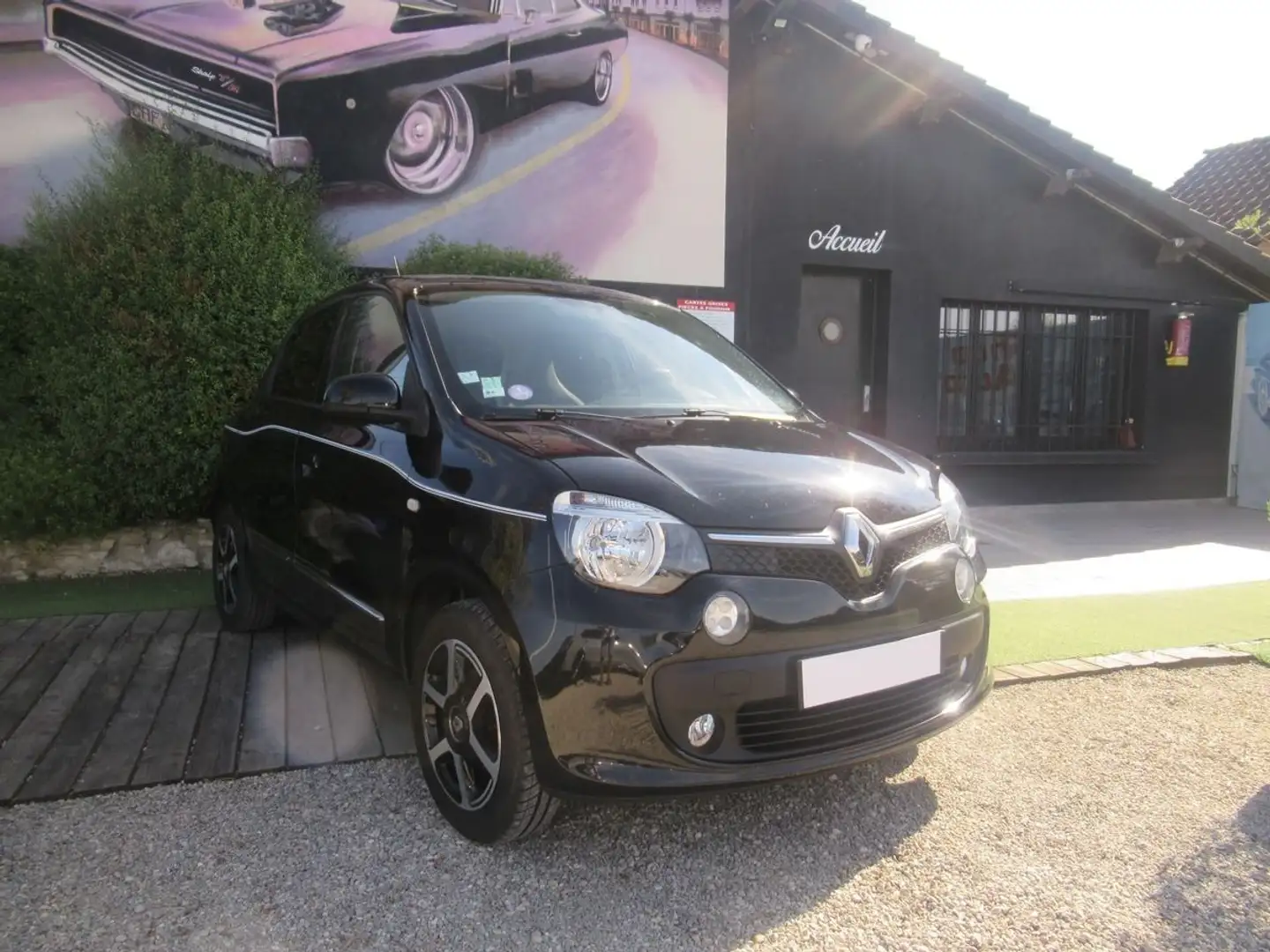Renault Twingo sce 69ch 2016 96 000 km excellent etat Noir - 2